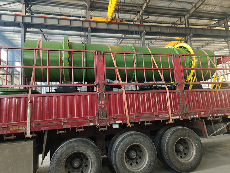 单筒星空平台  单机脉冲袋式除尘器发往天津